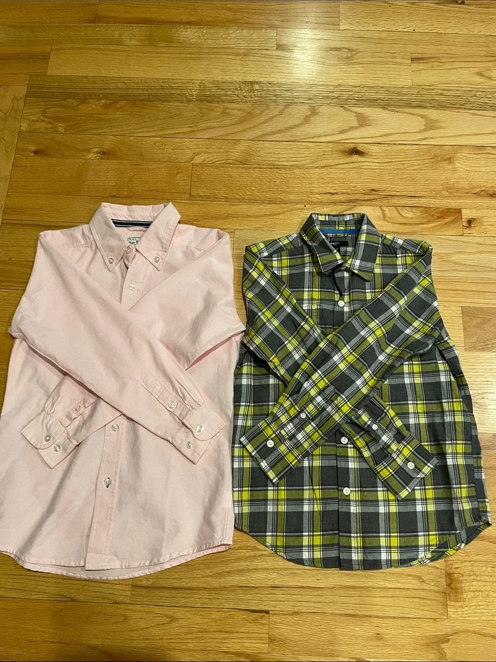 EUC Lot of 2 Boys Button-Down Shirts